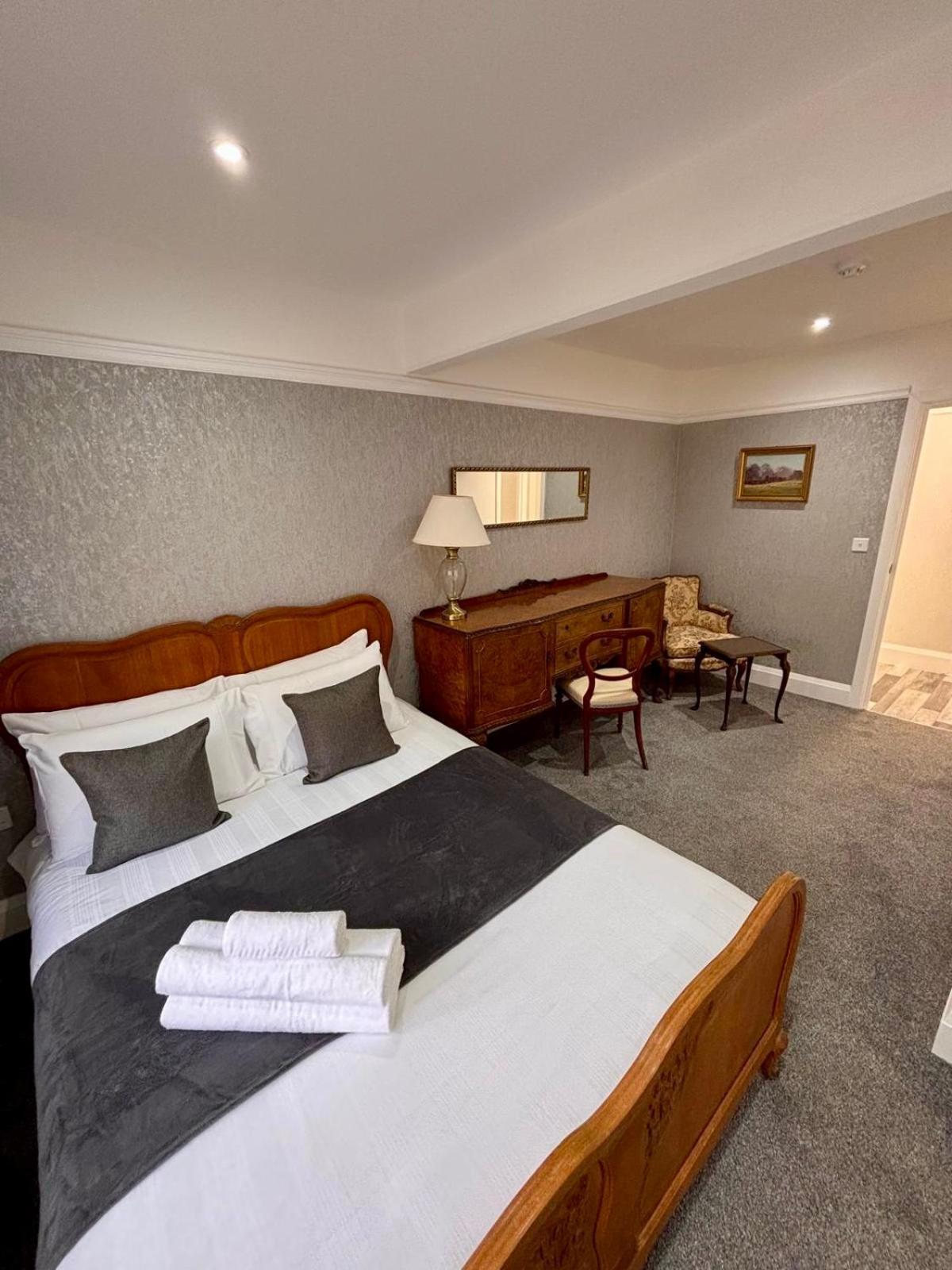 Juniper Berry Hotel Southampton Buitenkant foto